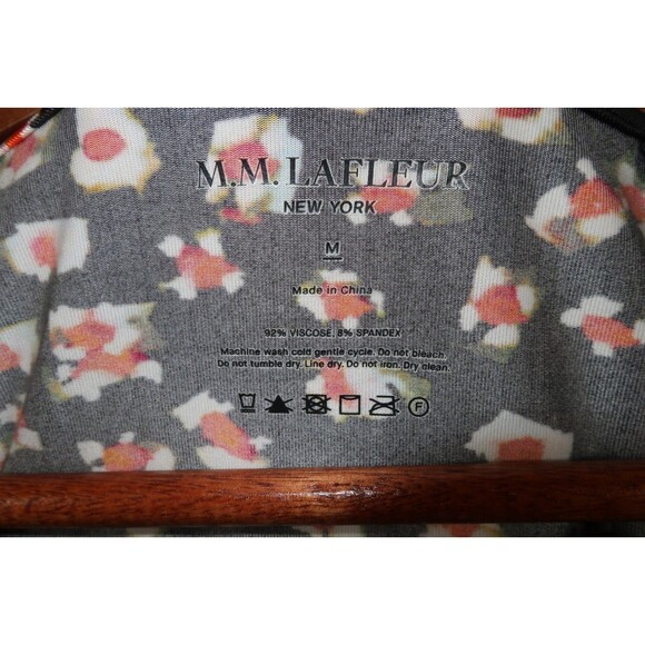 MM LaFleur Floral Sleeveless Top Size Medium Black Red Slinky Stretchy Cowl 6 8 - Picture 4 of 8